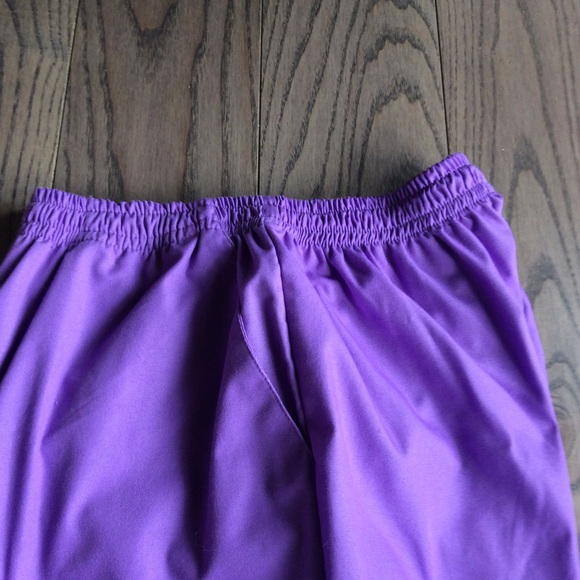 Ladies Scrub Uniform - Picture 5 of 7